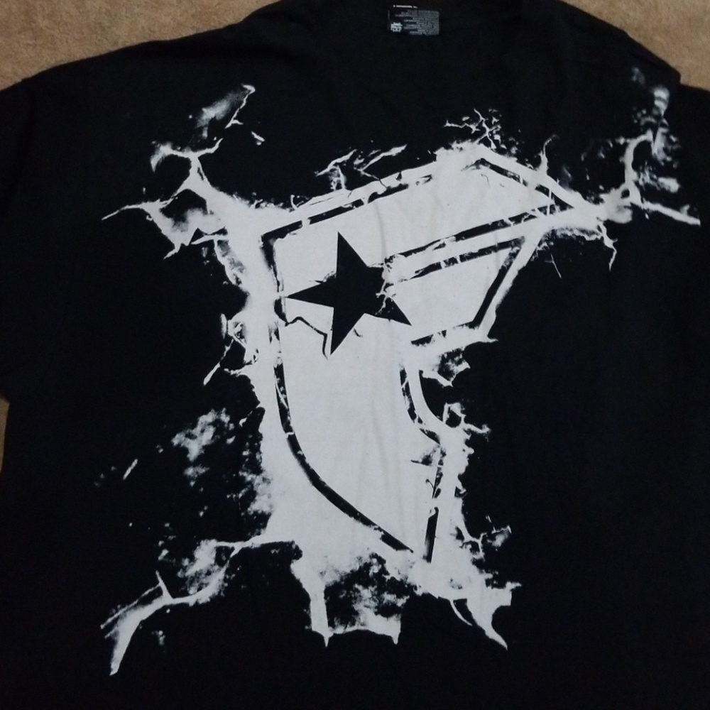 Famous Brand T-shirt